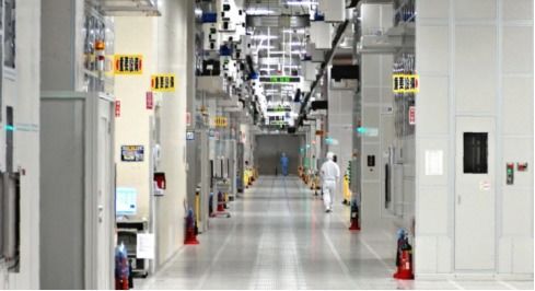 瑞薩戰(zhàn)略調(diào)整 部分汽車(chē)芯片生產(chǎn)回歸內(nèi)部，軟件外包服務(wù)保持合作